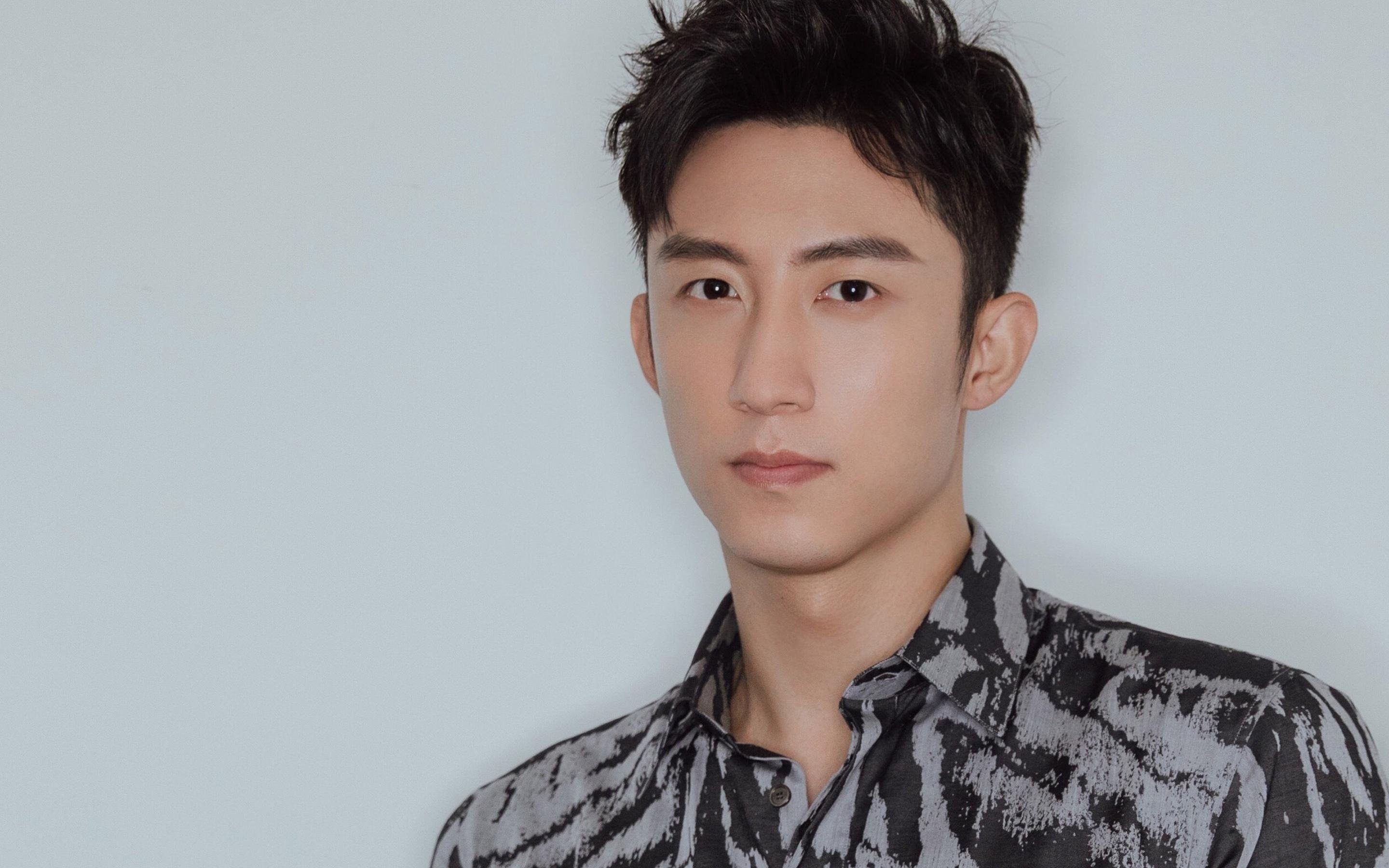 开云体育平台APP-金球先生的封神之夜，他是年度焦点之战无可争议的主宰者