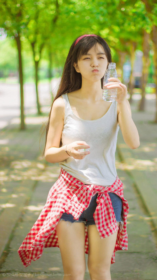 南美风暴席卷北欧童话，哥伦比亚的足球哲学如何碾碎芬兰神话